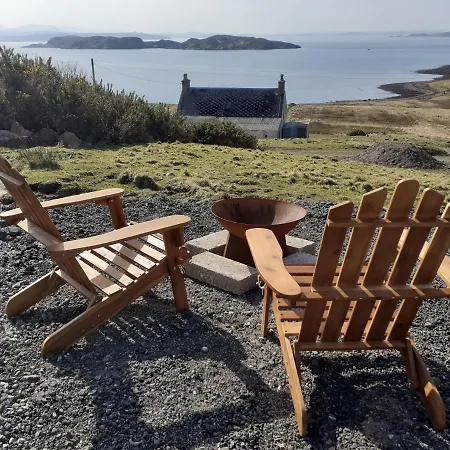 The Sleepy Crofter Glamping - Achiltibuie Hotel Exterior photo