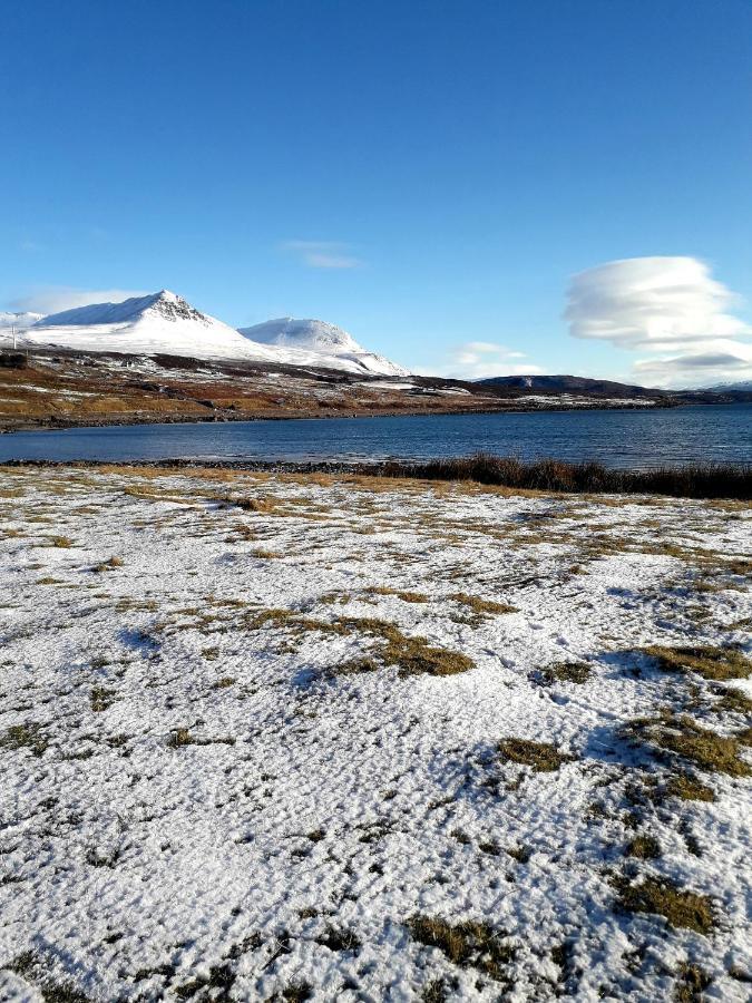 The Sleepy Crofter Glamping - *
