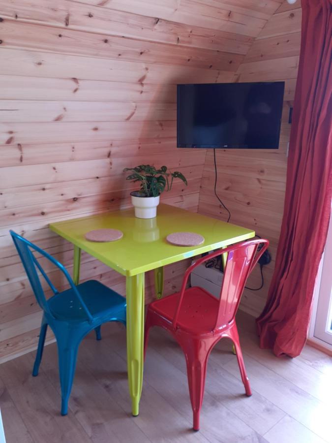 The Sleepy Crofter Glamping - *