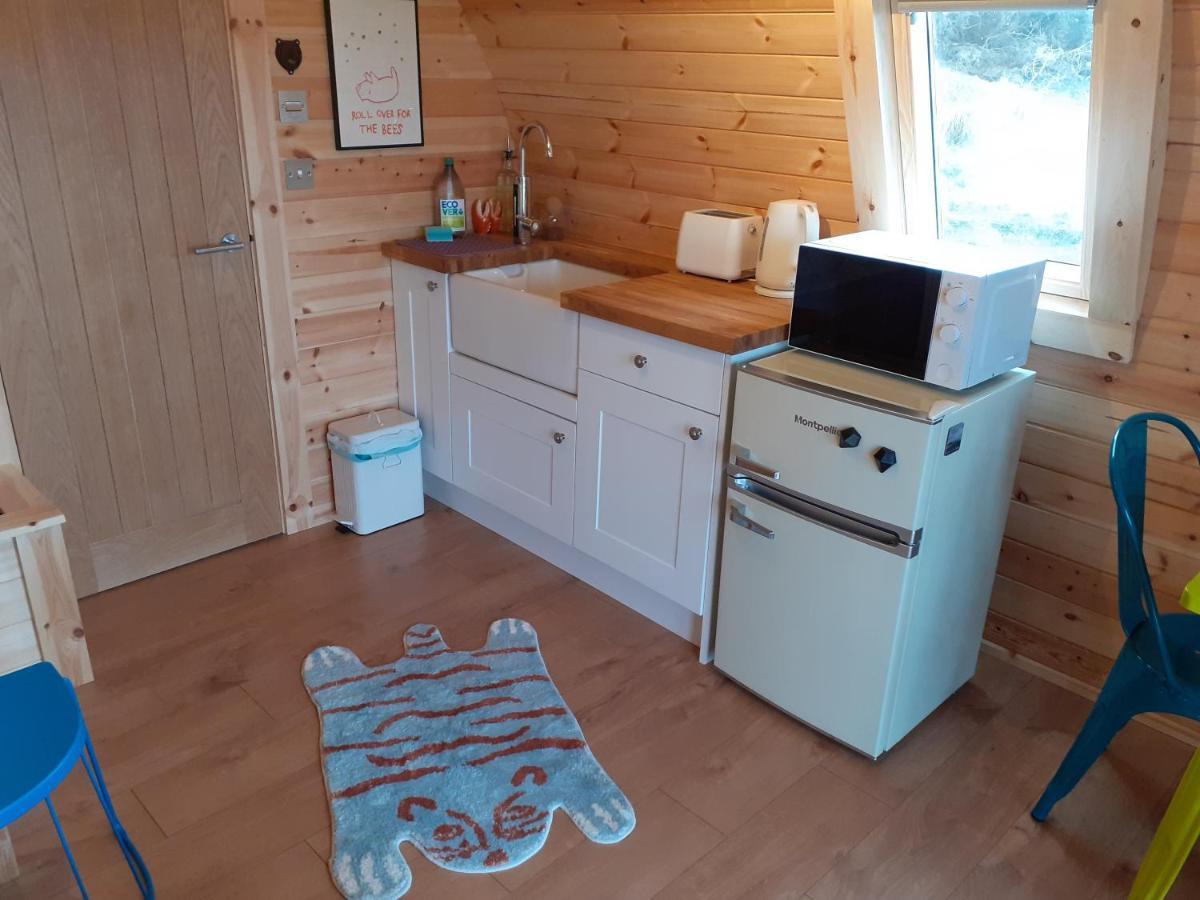 The Sleepy Crofter Glamping - Camping