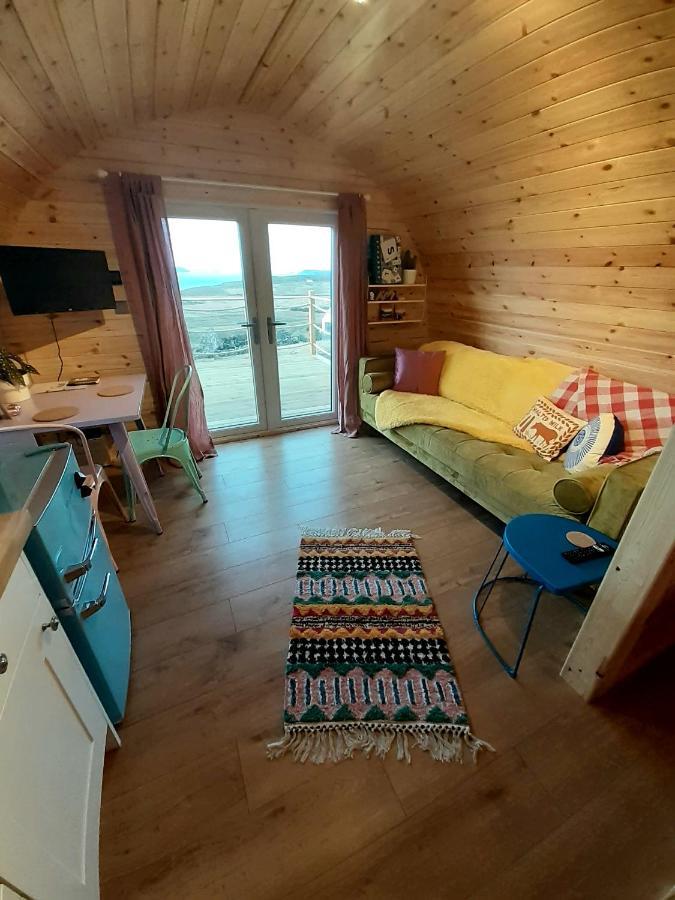 The Sleepy Crofter Glamping - Camping